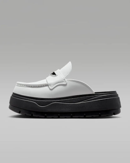 Summit White/Black/Metallic Silver