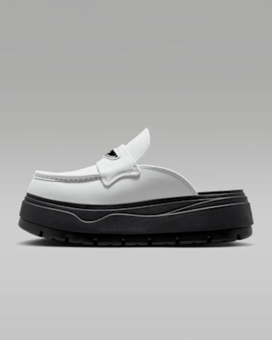 Summit White/Black/Metallic Silver