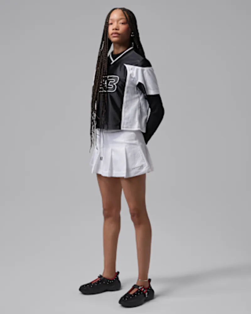 White/Black/Metallic Silver/University Red