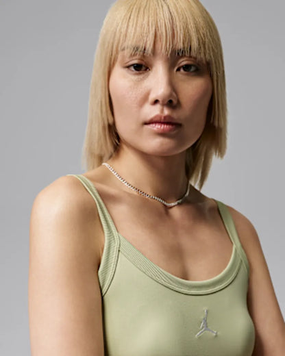 Olive Aura/White