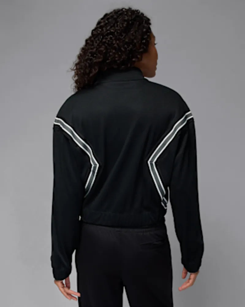 Black/Sail