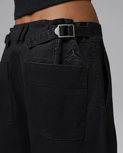 Black/Black/Black