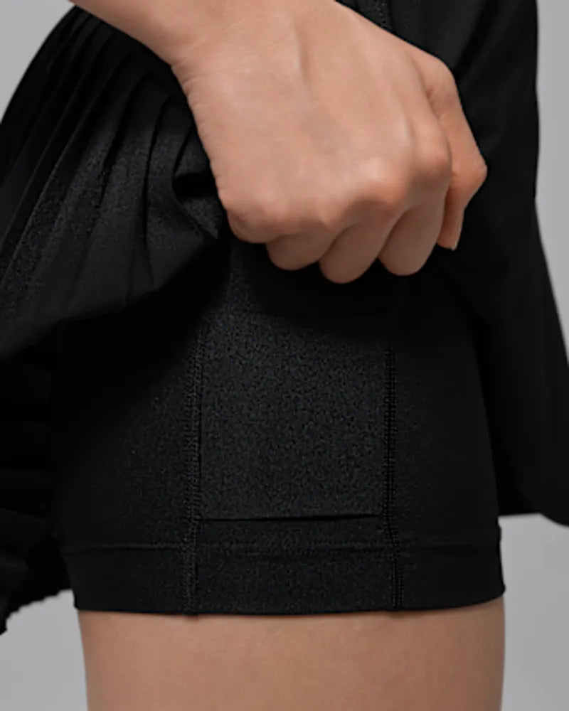 Black/Black