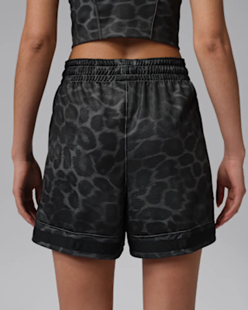 Black/Black