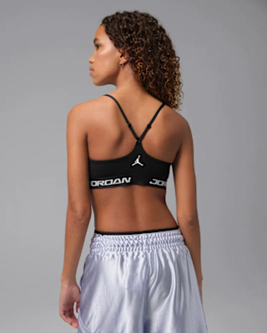 Black/Black/White/White